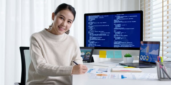 Top data analyst skills to master in 2025